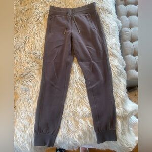 Lululemon sweatpants- Gray